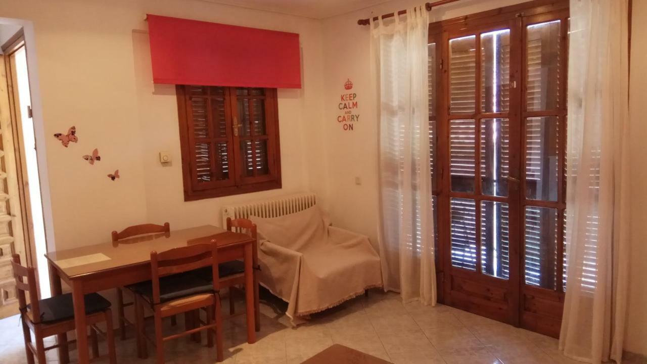 Appartement Nafpaktos Old Town Extérieur photo